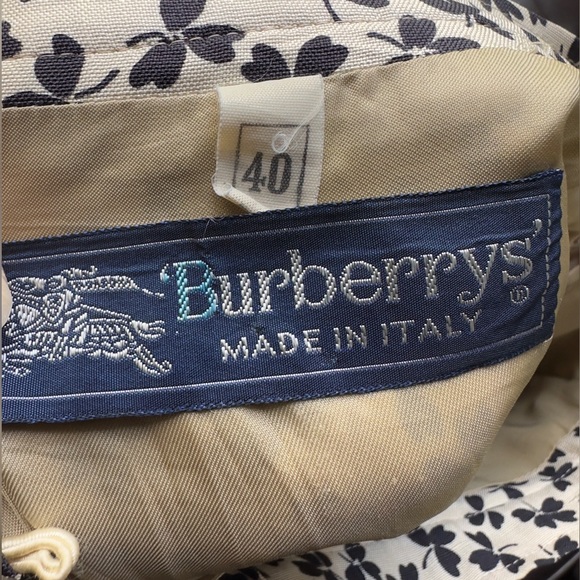 Burberry skirt - Picture 8 of 10